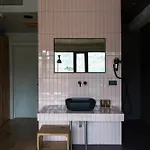 In Gallery Hotel & Spa