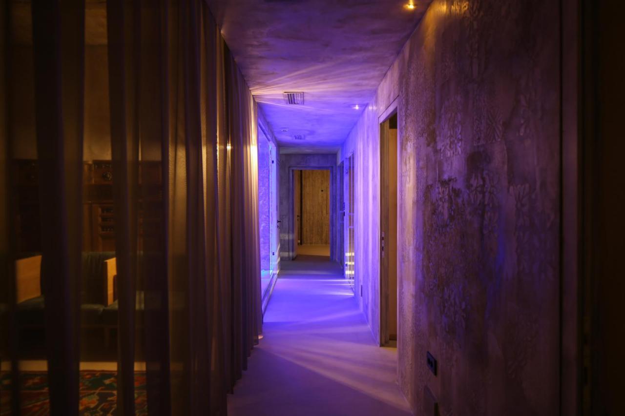 In Gallery & 3* Korcza