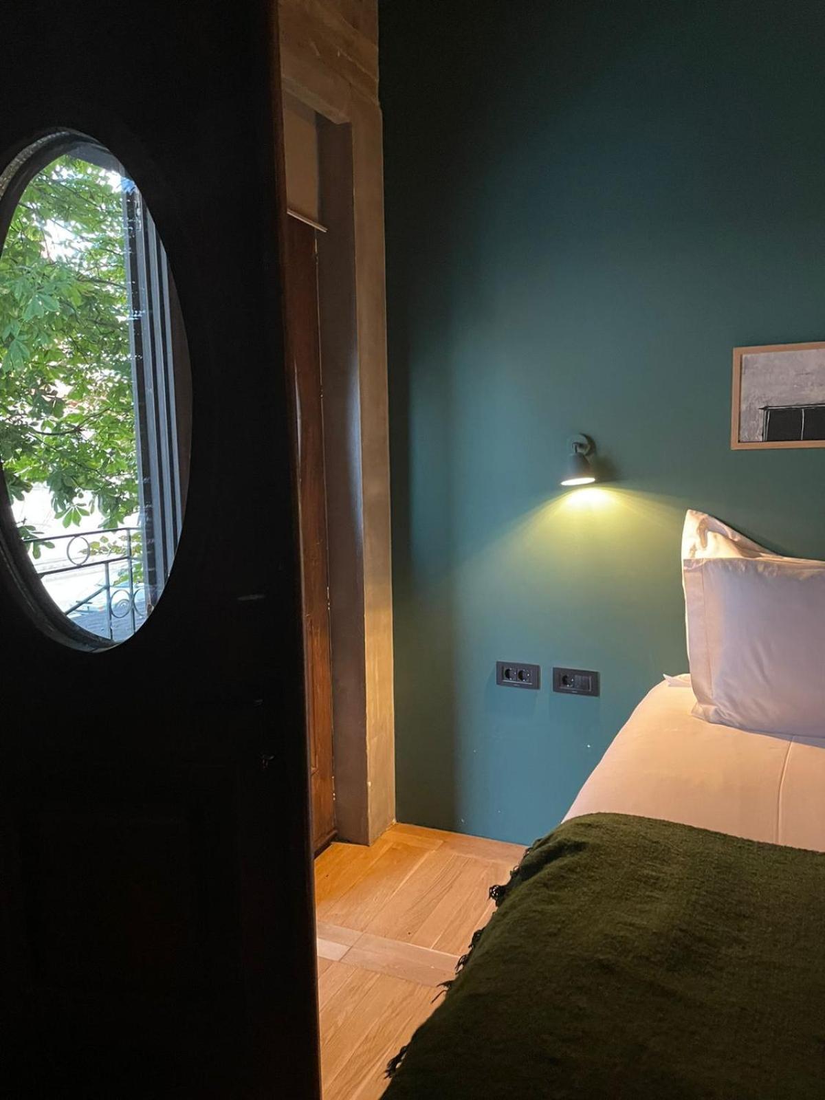 In Gallery & Hotel Korcza